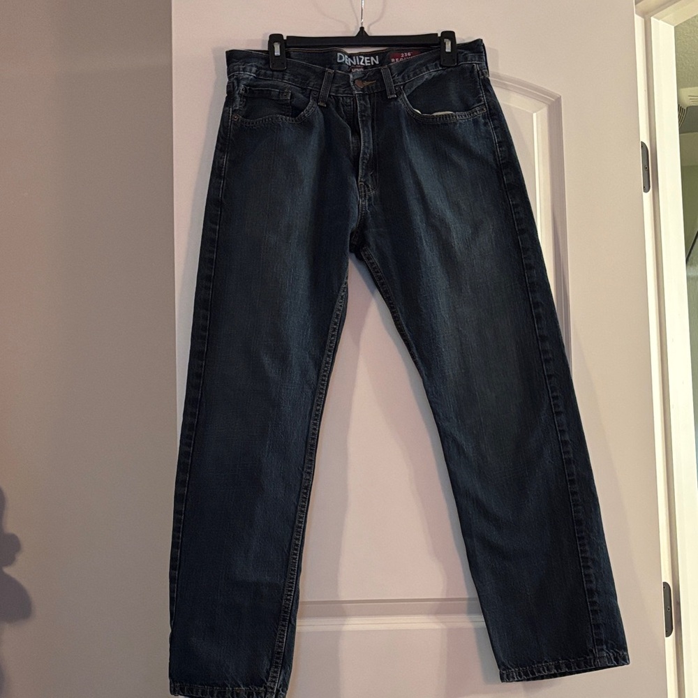 Denizen from Levi's Men's Classic Indigo Jeans